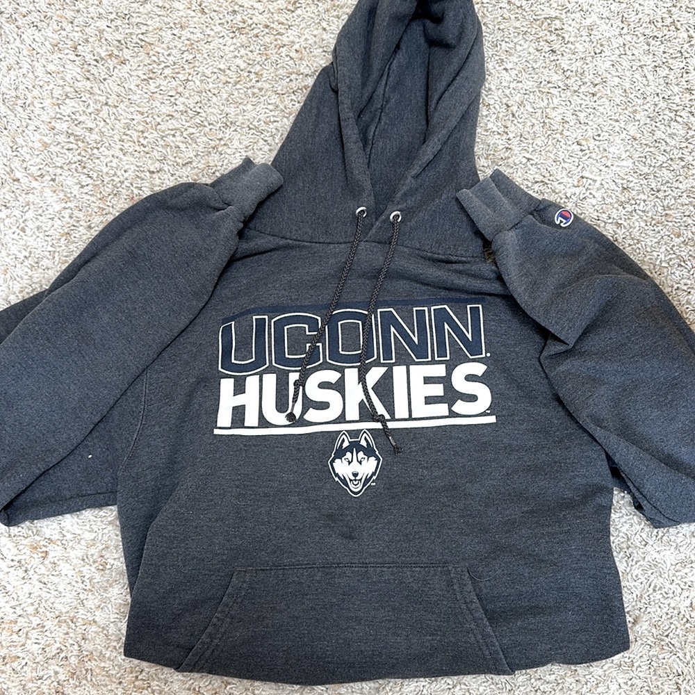 Champion Uconn Hoodie